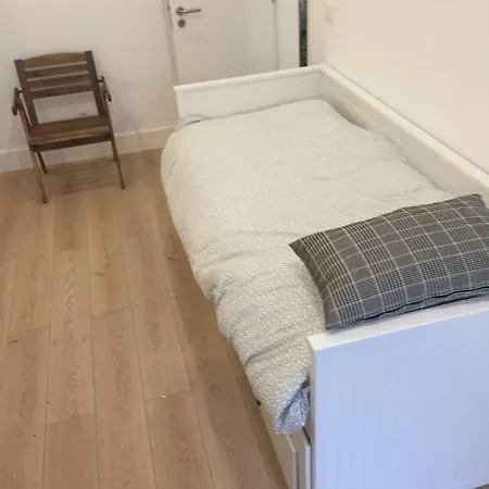 Lapa Newly Renovated 2 Designer Bedroom Lisboa