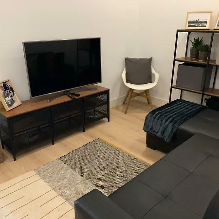 Lapa Newly Renovated 2 Designer Bedroom * Lisboa