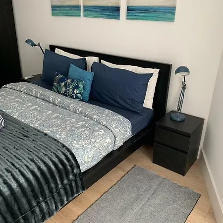 Lapa Newly Renovated 2 Designer Bedroom * Lisboa