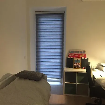 Lapa Newly Renovated 2 Designer Bedroom * Lisboa